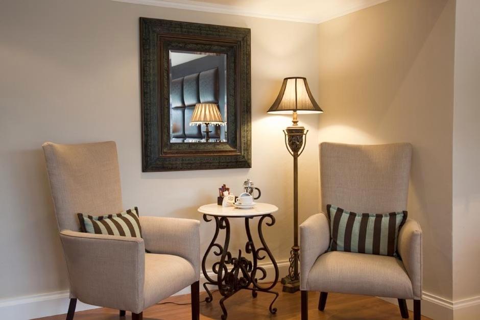 Forest Manor Boutique Guesthouse Umhlanga Rocks Rum bild
