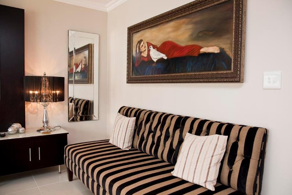 Forest Manor Boutique Guesthouse Umhlanga Rocks Rum bild